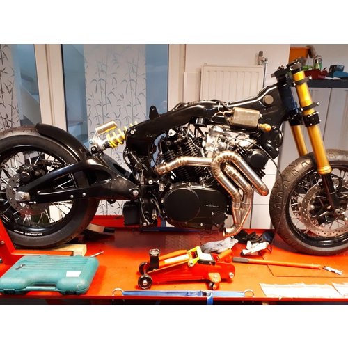 Caferacer 'Barrel'
