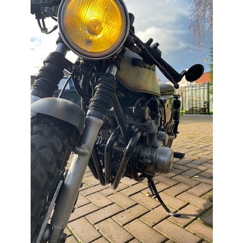 Verkauft: Suzuki GS550 Café Racer