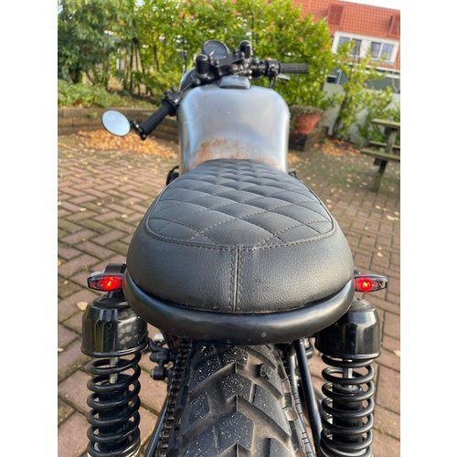 Vendu : Suzuki GS550 café racer