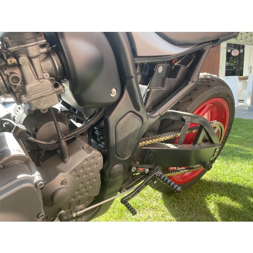 Suzuki GSX-r600 Bandit Cafe Racer