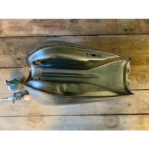 Serbatoio carburante stile Suzuki 9L tipo 11