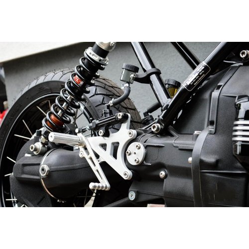 Dixerparts Juegos delanteros de Reposapiés de Conductor MODEL - 1 (Largo) para BMW K100/K75/K1100 Cafe Racer Scrambler | Plata