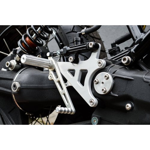 Dixerparts Juegos delanteros de Reposapiés de Conductor MODEL - 1 (Largo) para BMW K100/K75/K1100 Cafe Racer Scrambler | Plata