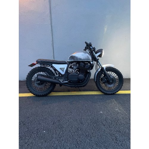 Suzuki GSX750 1983 Custom