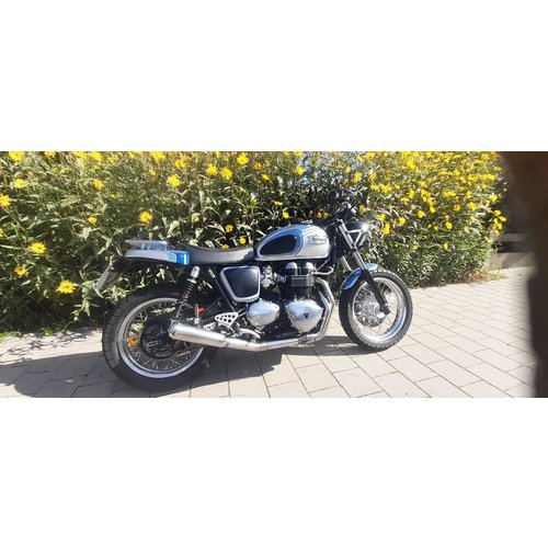 Scrambler Triumph Truxton
