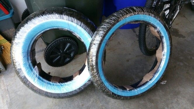 How to: Remove the Blue from White Wall Tires