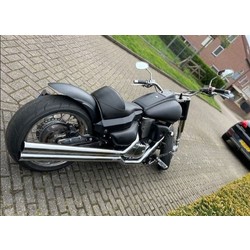 Custom Intruder 1500