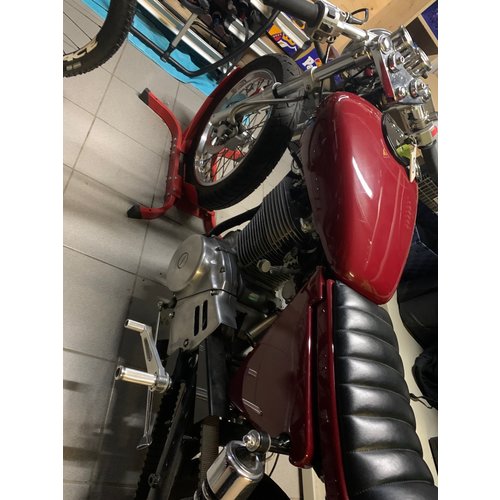 Suzuki Savage LS650 caferacer