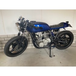 Schöner CafeRacer Gulf Design Basis GSX600F in Bayern - Geisenfeld, Motorrad gebraucht kaufen