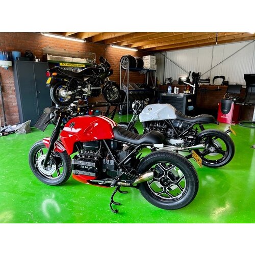 Bmw k75 custom deals