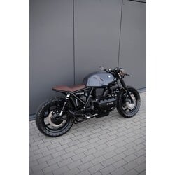 BMW K100 Cafe Racer - totalmente reconstruida