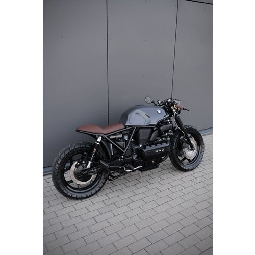 BMW K100 Cafe Racer – komplett neu aufgebaut - CafeRacerWebshop.de