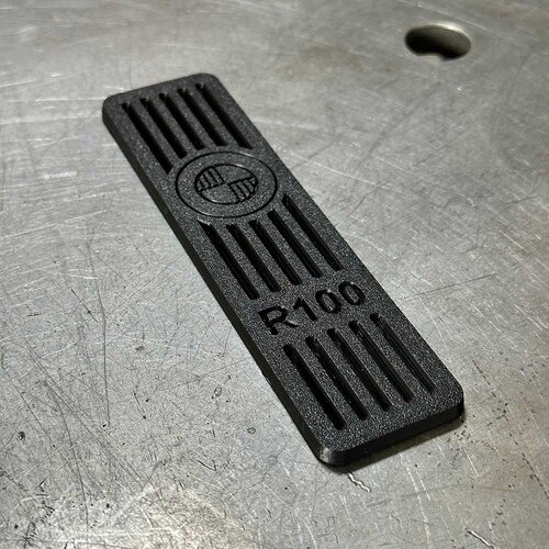 Raw Metal Racers Emblème de fourche BMW Série R | Choisir le modèle