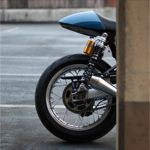 Motone Gladius | Speed Twin / Thruxton Chain Guard | Brushed or Polished or Black Finish