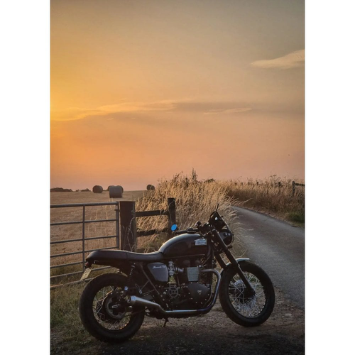 Motone Saturn V | Exhaust System | T100 Aircooled 2001-2015 | Brushed or Mirror Polished