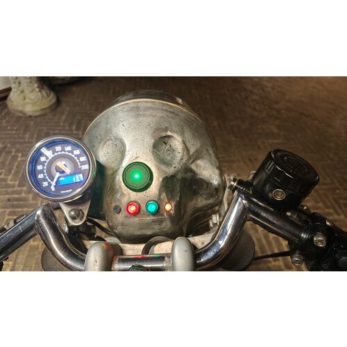 Vendo BMW R 80/7 Café Racer.