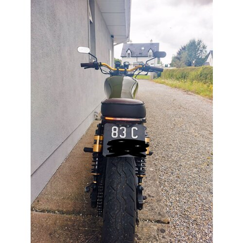 Suzuki GR650 personalizada de 1983