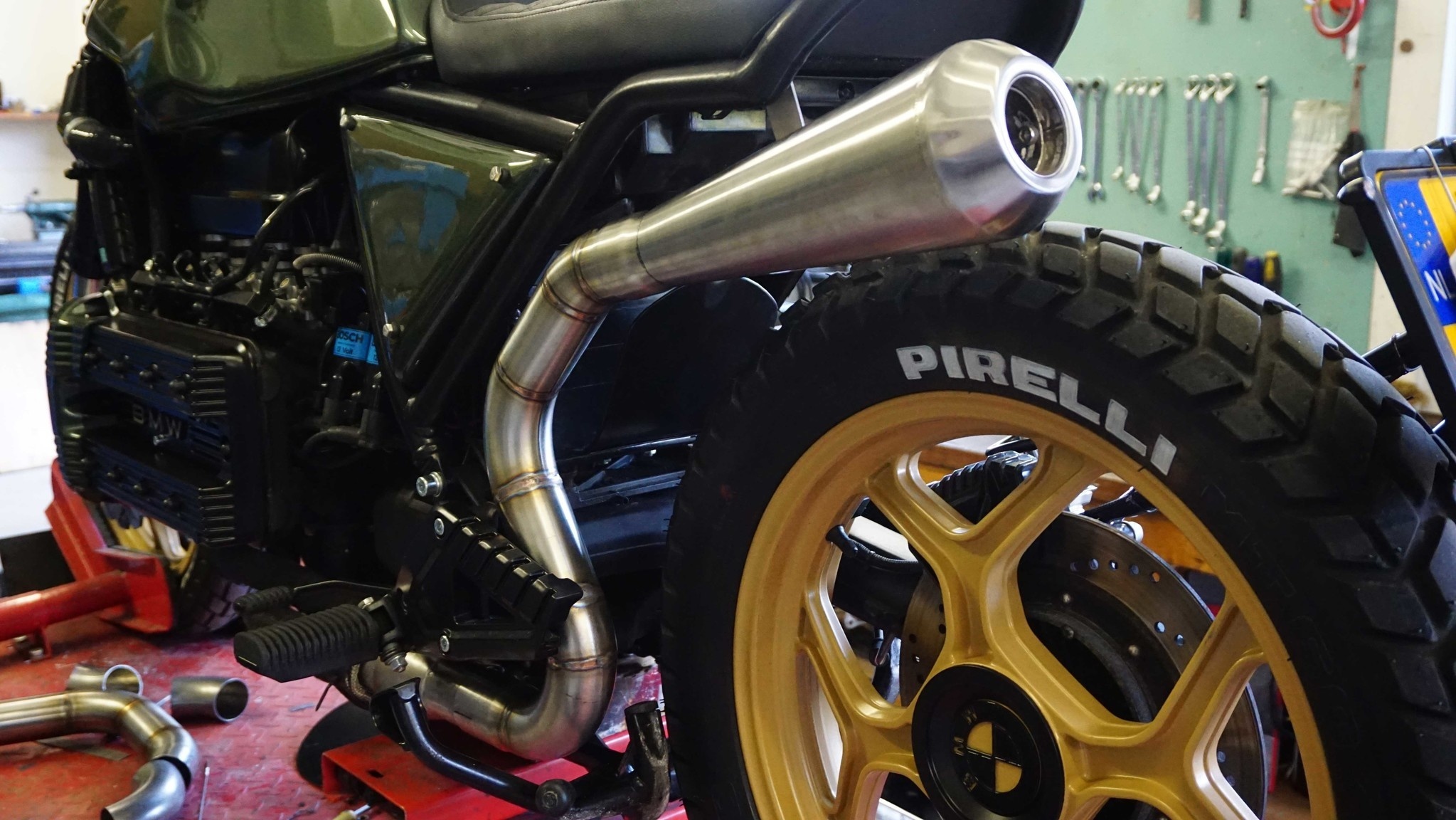 High Mount escape Link-pipe BMW K100 (acero inoxidable)