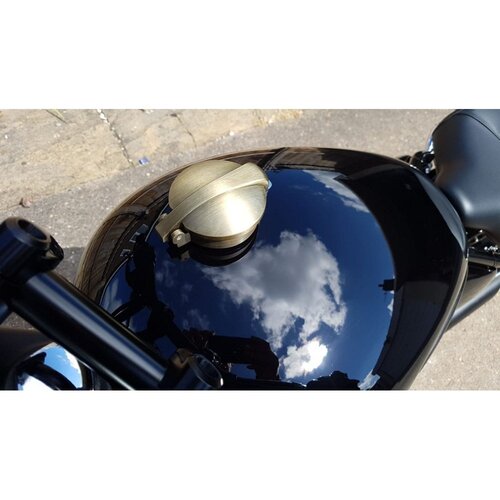Motone Monza Cap Kit for Triumph and HD - Brass Plate