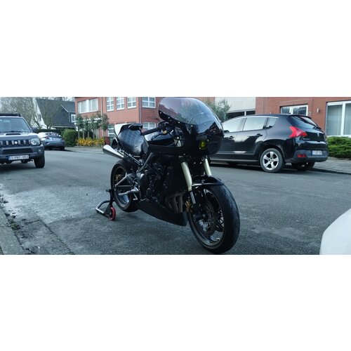 Triumph street triple