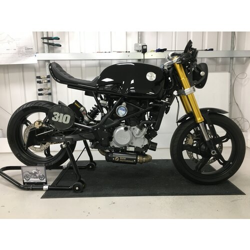 La BMW G310r del 2018