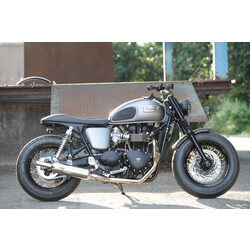 Triumph Bobber única: conversión personalizada profesional