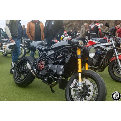 DUCATI 999 CAFÉ RACER