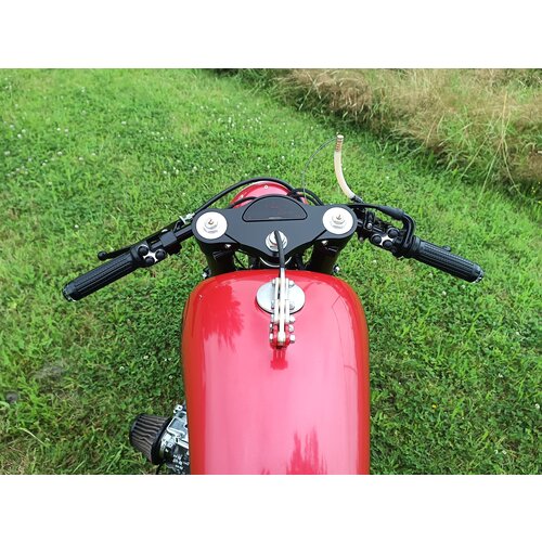 Yamaha XV700 Café Racer