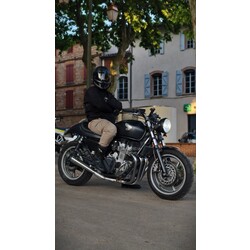 sept heures cinquante