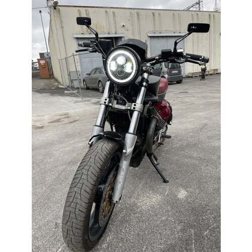 Moto Guzzi Breva 1100 trasformata in café racer