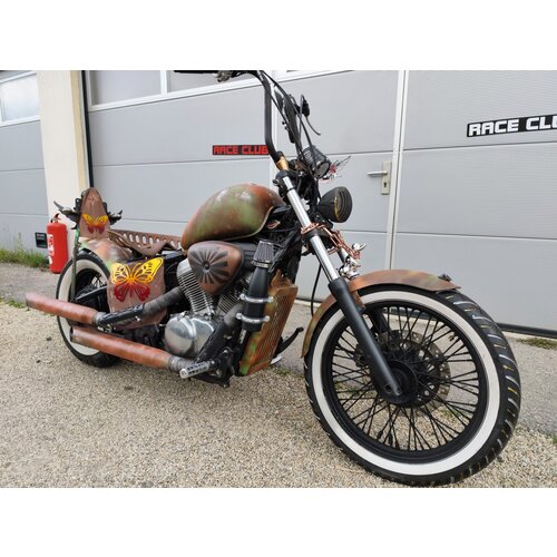 Honda Shadow 600 Bobber personnalisée – construite en 1998