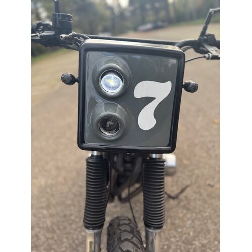 Suzuki GS550 ‘Barry Sheen’ BELASTING VRIJ |GROOT ONDERHOUD |