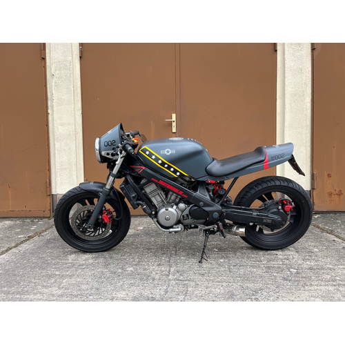 Honda NTV 650 Revere