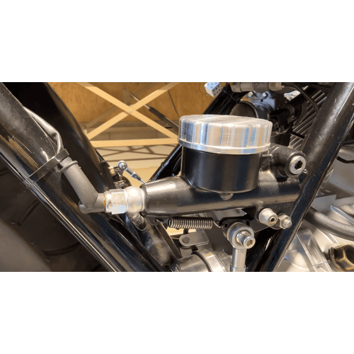 Moto Guzzi Le Mans 3