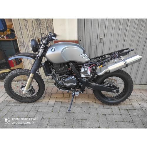 based on a 1996 BMW F 650