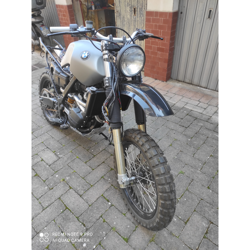 based on a 1996 BMW F 650