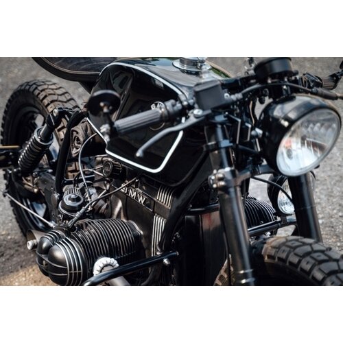 BMW R80 - Scrambler personalizada con estilo Café Racer