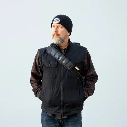 Biltwell Exfil-80 Schultergurt Schwarz - Gepolstertes Nylon, Verstellbar und Abnehmbar