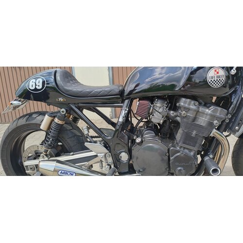 Suzuki Inazuma GSX-750