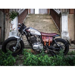 Suzuki GN400