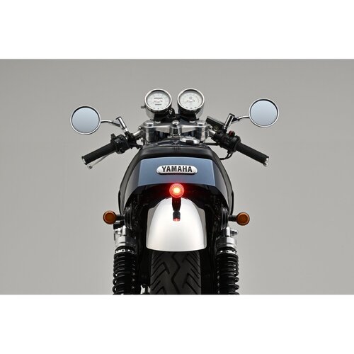Daytona D-Tail LED Achterlicht Zwart 12V met Zinklegering Behuizing en Instelbare Hoek