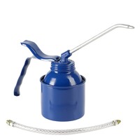 Burette d'Huile 250 ml Réservoir en Acier Bleu avec Bec Aluminium Coudé et Bec Superflex en PVC