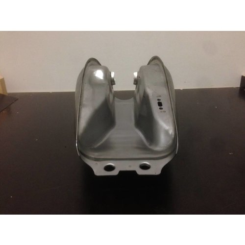 Suzuki Style Fuel Tank mit Zubehör Type 2