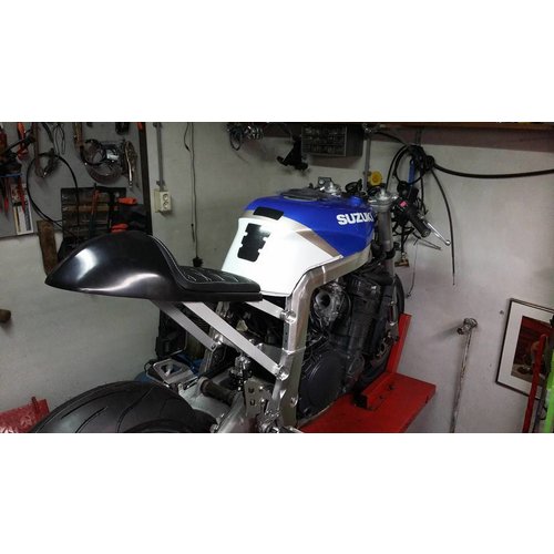 C.Racer Cafe Racer Sitzbank Diamond Schwarz Type 27