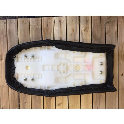 Selle noire Brat Diamond Stitch 67