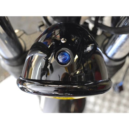 120 mm Universal-Motorradscheinwerfer in SCHWARZ mit gelber Linse für  Chopper, Bobber, Cafe Racer, Scrambler Project, Custom Street Bike :  : Auto & Motorrad