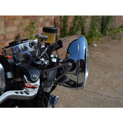 6.75" Classic Chrome Cafe Racer Headlight