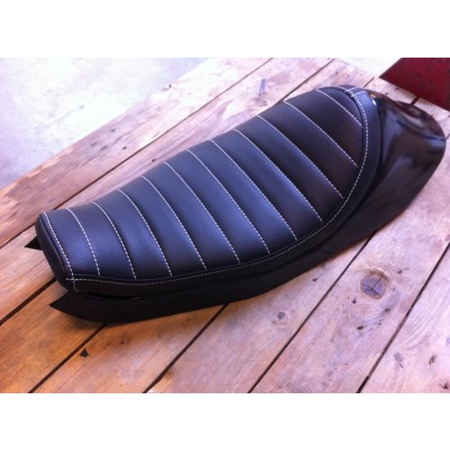 C.Racer Sportster Tracker Sitz Tuck 'N Roll Black 49