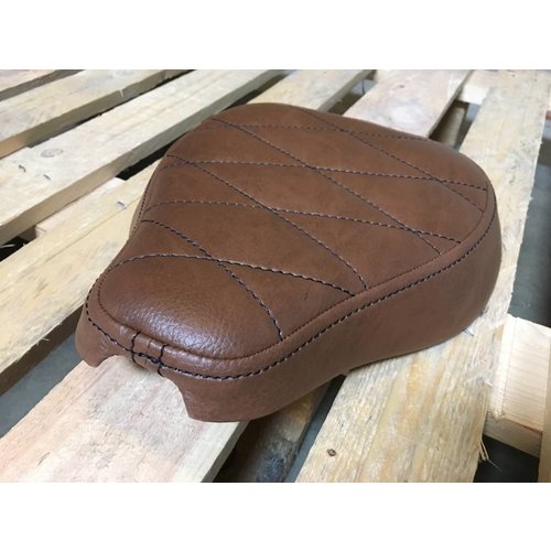 C.Racer Bobber Klein Sitzbank Diamond Brown 3