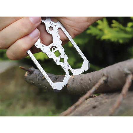 MyEDC Wallet Card 34 in 1 - Multitool Gadget with 34 Functions - Credit Card Size Multi Tool - Survival Gadget